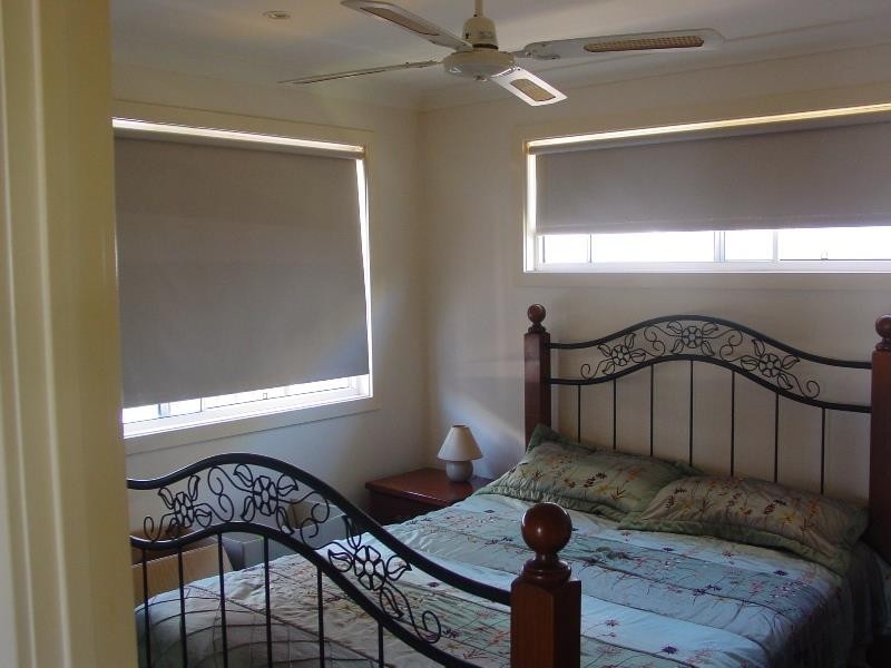 2 Saliena Ave, Lake Munmorah NSW 2259