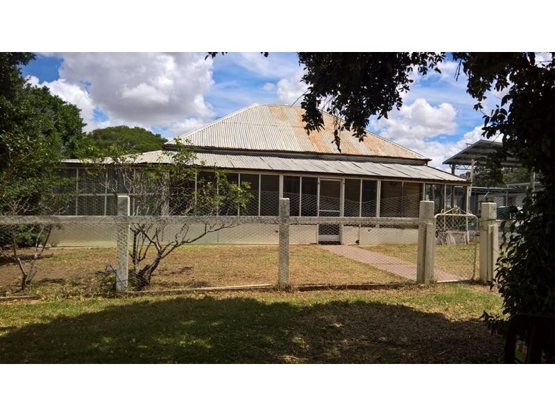 12 Mcmahon St, Coonamble NSW 2829