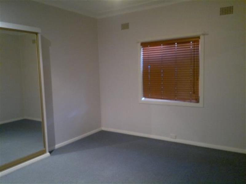 4 Main Street, Killarney Vale NSW 2261