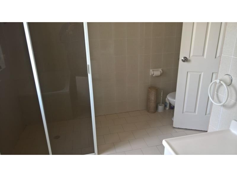 8/9 Bayview Avenue, The Entrance NSW 2261