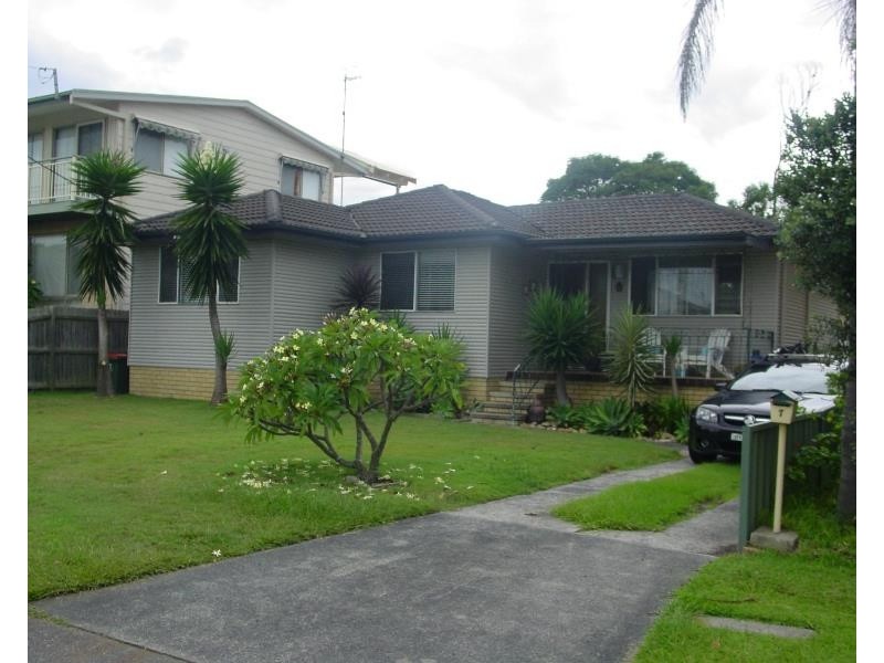 7 Bondi Road, The Entrance North NSW 2261