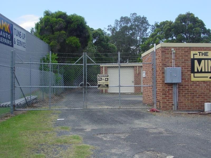 1 Bon-mace Close, Berkeley Vale NSW 2261