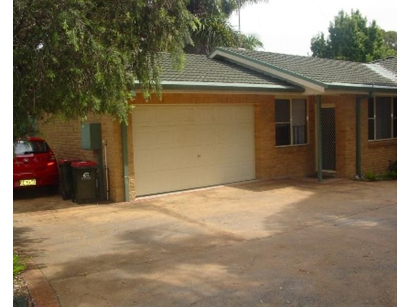 1/10a Mawson Drive, Killarney Vale NSW 2261