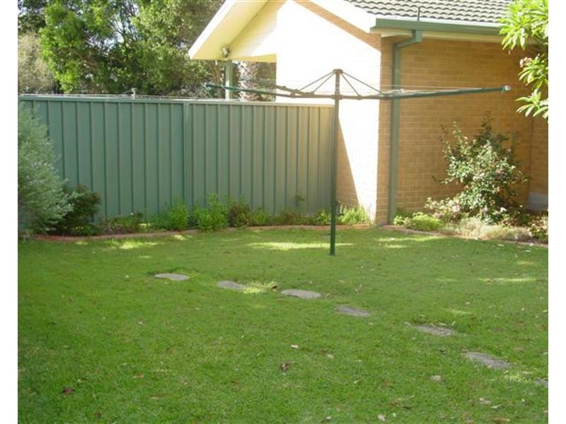 1/10a Mawson Drive, Killarney Vale NSW 2261