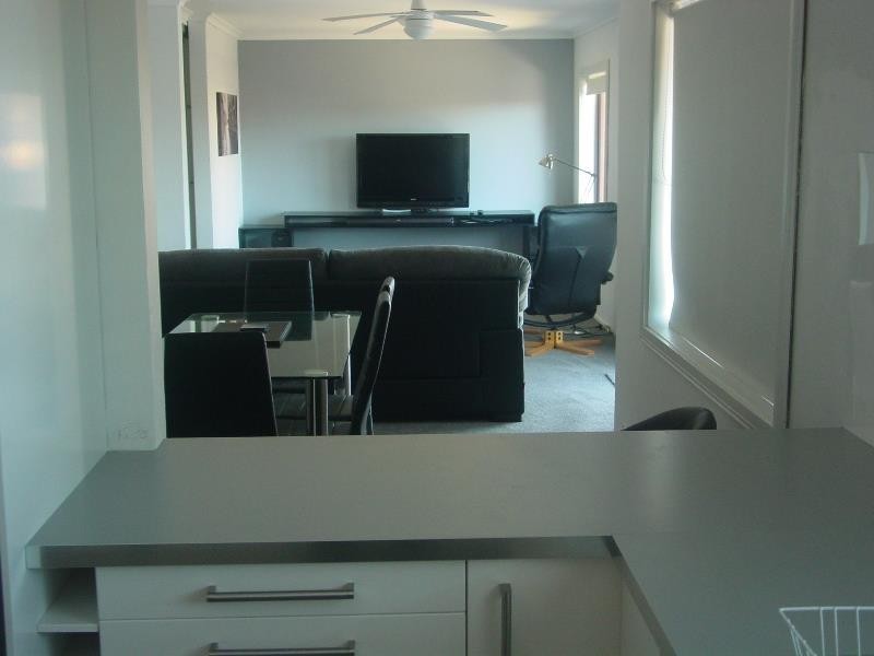 10/10-12 Sutton Avenue, Long Jetty NSW 2261