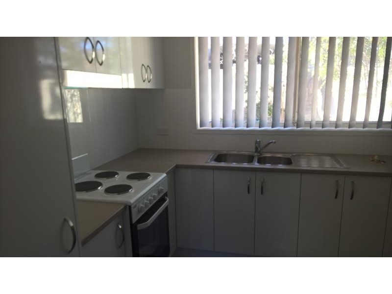 14/21-29 Lancaster Parade, Bateau Bay NSW 2261