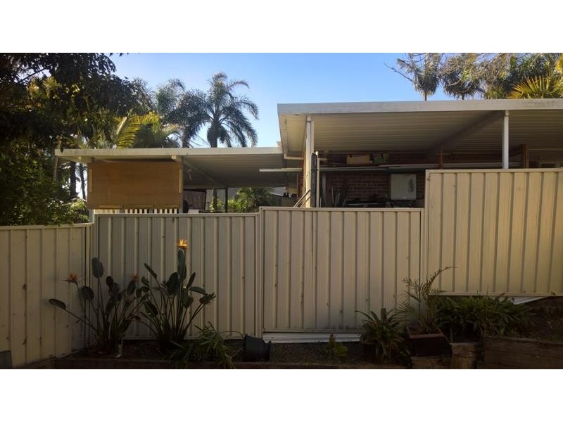 14/21-29 Lancaster Parade, Bateau Bay NSW 2261