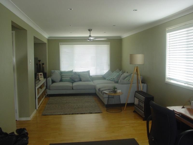 17 Yimbala Street, Killarney Vale NSW 2261