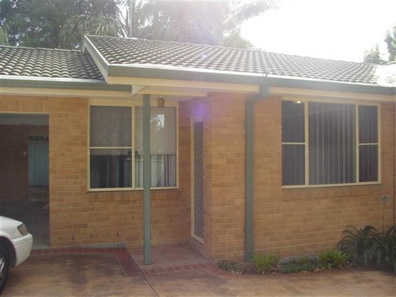 1/10a Mawson Drive, Killarney Vale NSW 2261