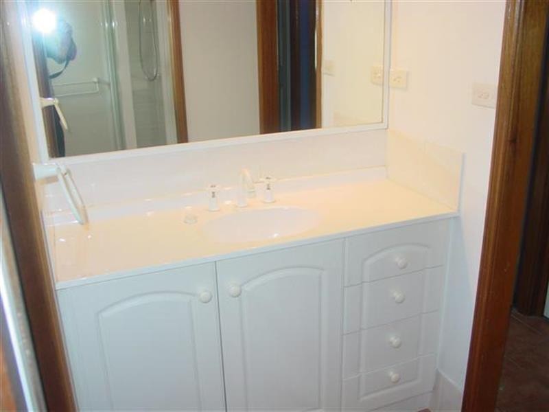 1/10a Mawson Drive, Killarney Vale NSW 2261