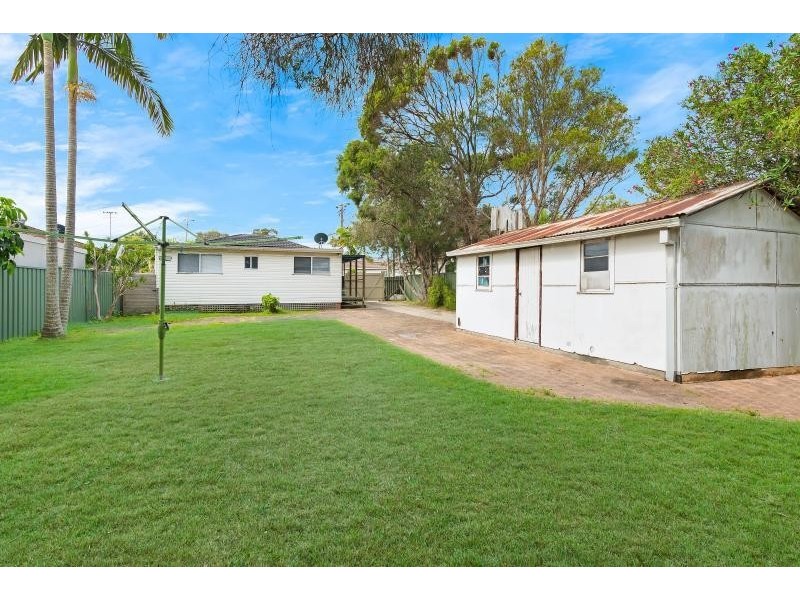 9 Boomerang Street, The Entrance NSW 2261