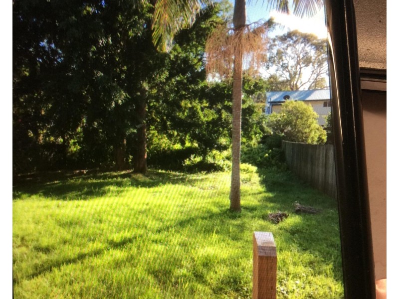 31 rays Road, Bateau Bay NSW 2261