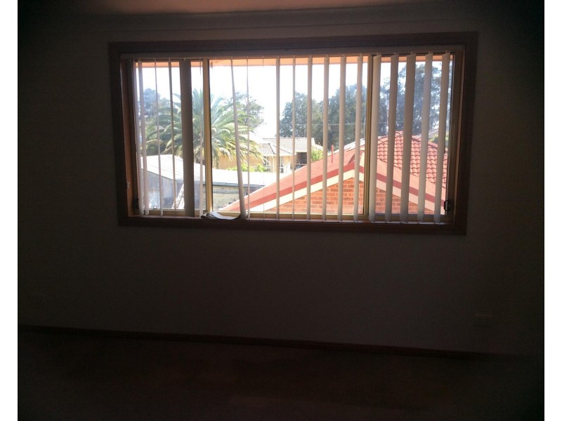 31 Ferndale Street, Killarney Vale NSW 2261