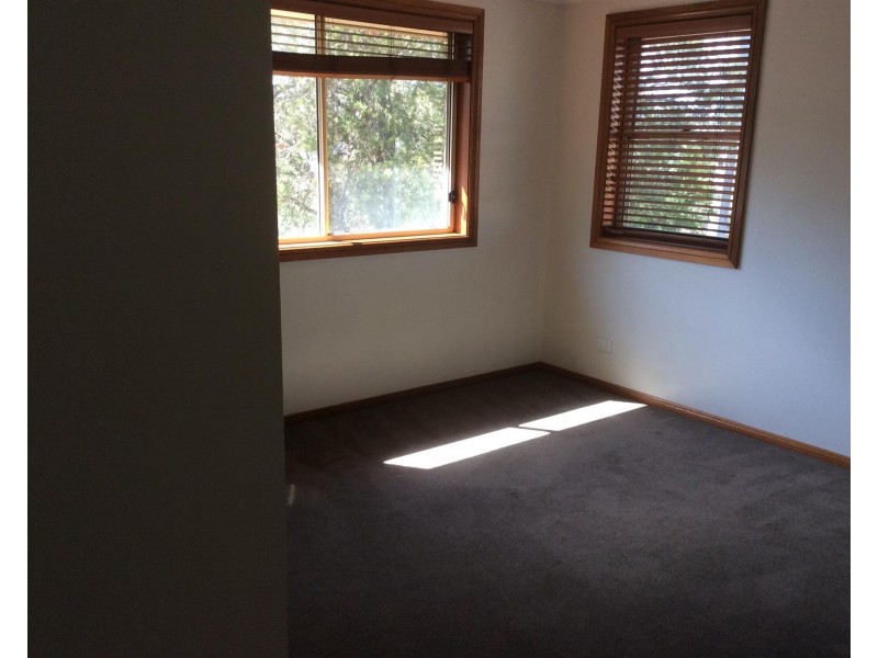 31 Ferndale Street, Killarney Vale NSW 2261