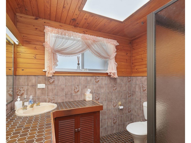 11 Norberta Street, The Entrance NSW 2261