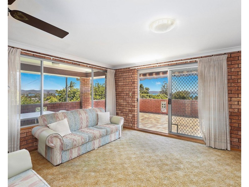 11 Norberta Street, The Entrance NSW 2261