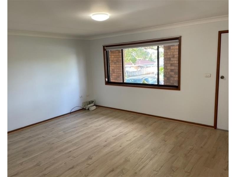 141 Kerry Crescent, Berkeley Vale NSW 2261