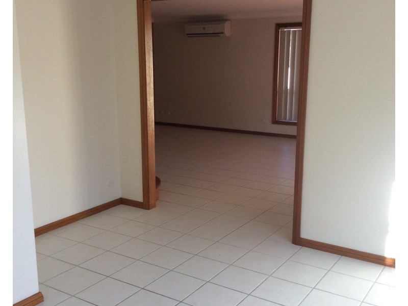 31 Ferndale Street, Killarney Vale NSW 2261