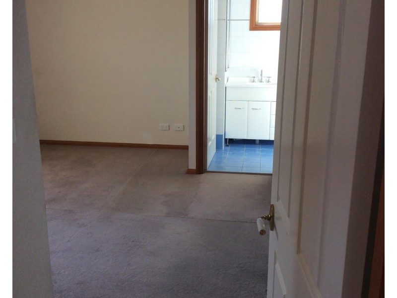 31 Ferndale Street, Killarney Vale NSW 2261