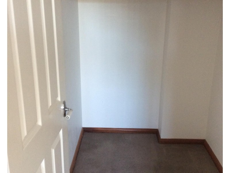 31 Ferndale Street, Killarney Vale NSW 2261