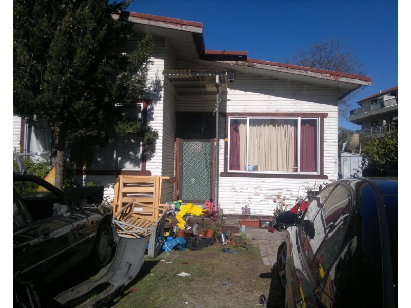 11 Bayview Avenue, The Entrance NSW 2261