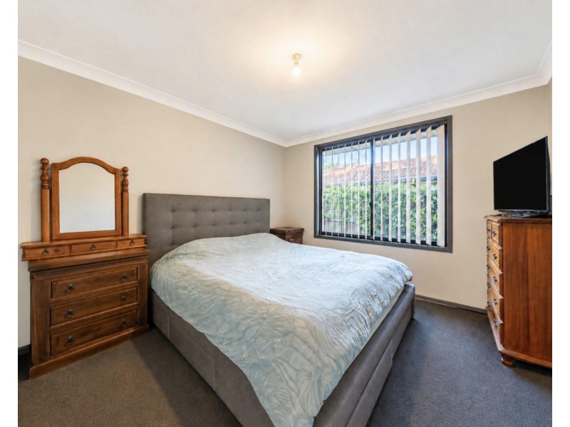 33 The Avenue Avenue, Tumbi Umbi NSW 2261