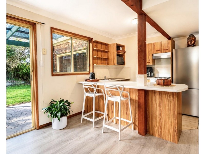 43B Margherita Avenue, Bateau Bay NSW 2261