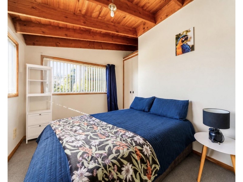 43B Margherita Avenue, Bateau Bay NSW 2261