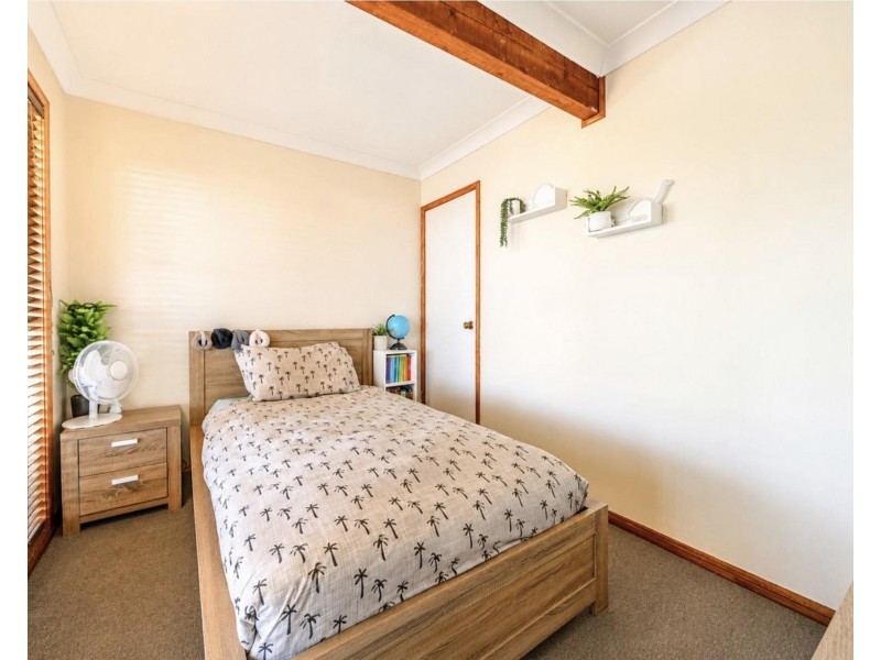 43B Margherita Avenue, Bateau Bay NSW 2261