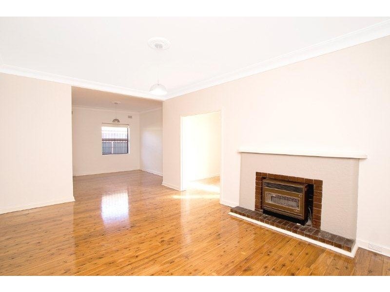 51  Riverside  Cres, Marrickville NSW 2204