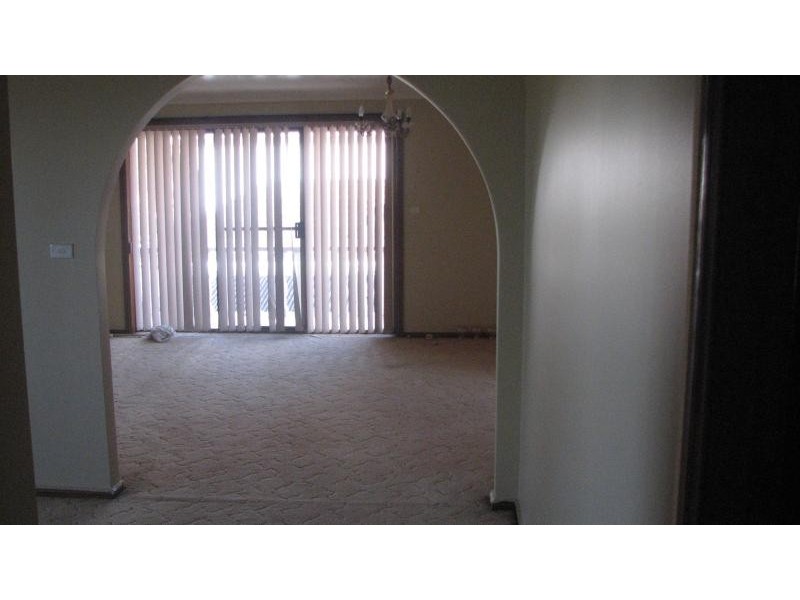 54 AUSTRALIA St, St Marys NSW 2760