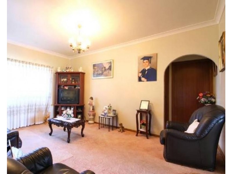 54 AUSTRALIA St, St Marys NSW 2760