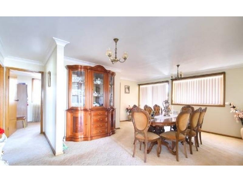 54 AUSTRALIA St, St Marys NSW 2760