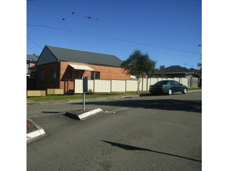 210 Clyde St, South Granville NSW 2142
