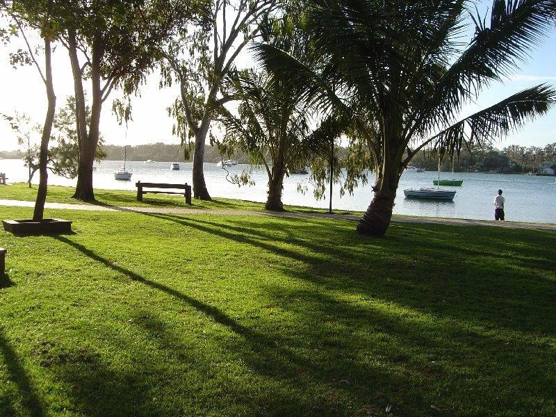 22 Creek Rd, Noosaville QLD 4566