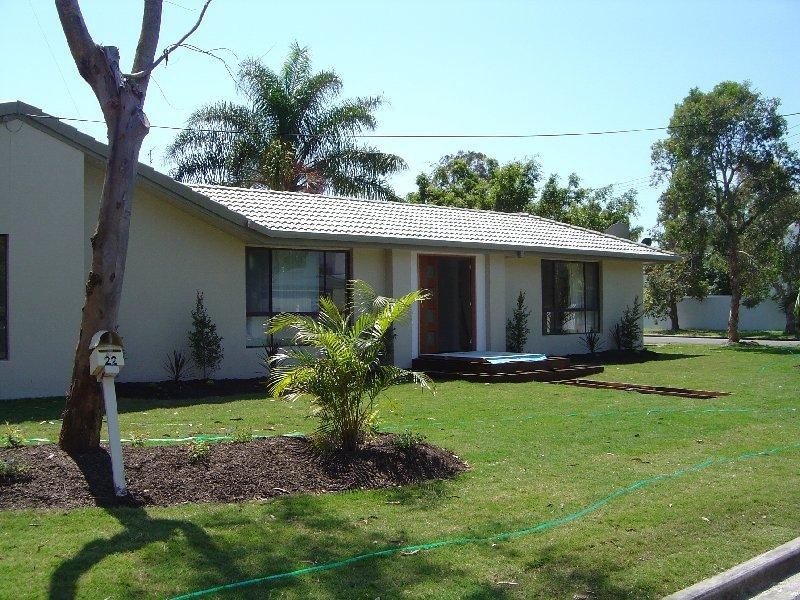22 Creek Rd, Noosaville QLD 4566