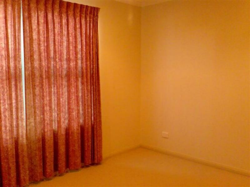 1/8 Bluefin Ct, Noosaville QLD 4566