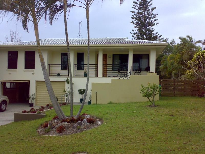 38 Wyona  Dr, Noosa Heads QLD 4567