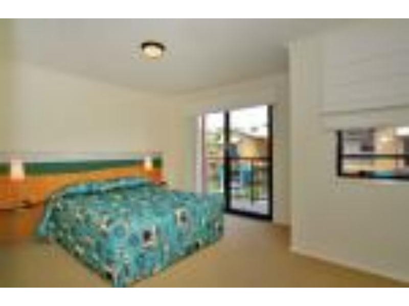 570/3 Hilton Tce, Noosaville QLD 4566