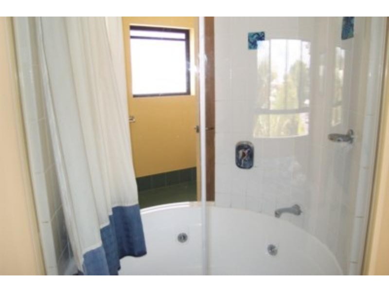 60/73 Hilton  Tce, Noosaville QLD 4566