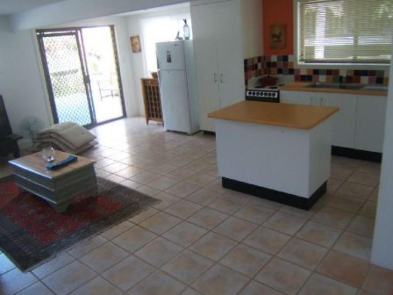 1/11 Hill St, Sunshine Beach QLD 4567