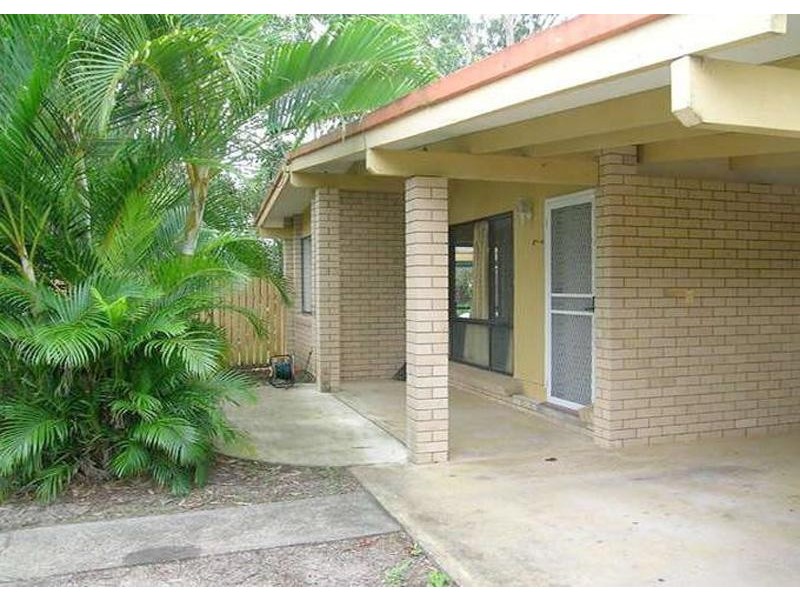 38 Lake Weyba  Dr, Noosaville QLD 4566