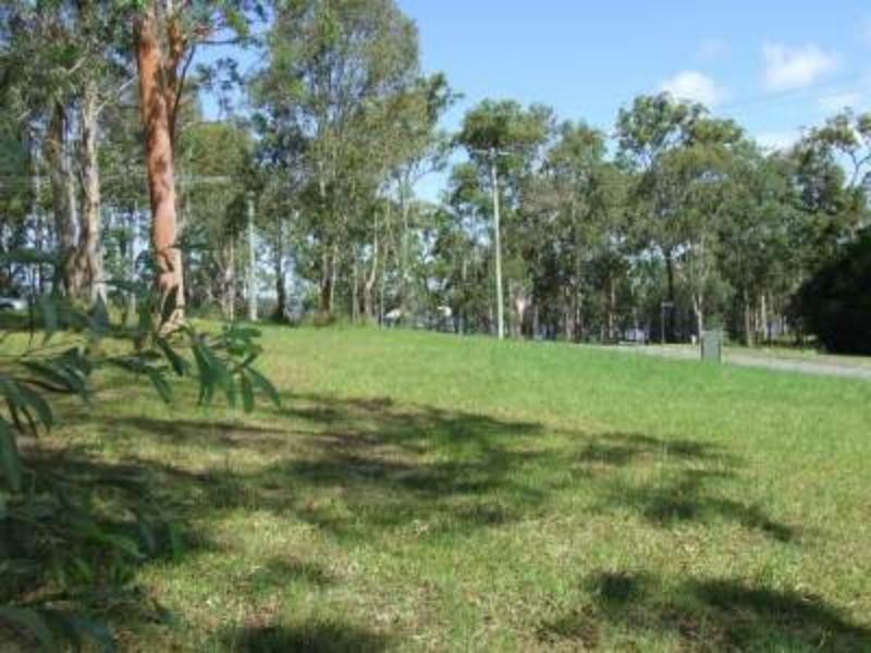 1 Lake Weyba  Dr, Weyba Downs QLD 4562