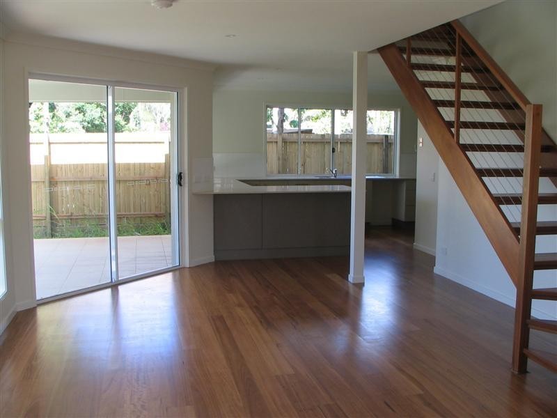 2/18 Sycamore St, Mudjimba QLD 4564