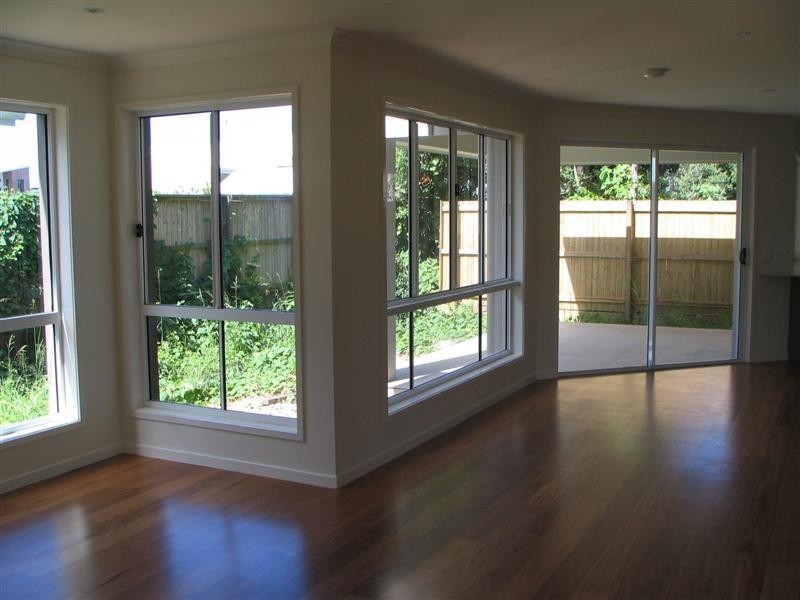 2/18 Sycamore St, Mudjimba QLD 4564