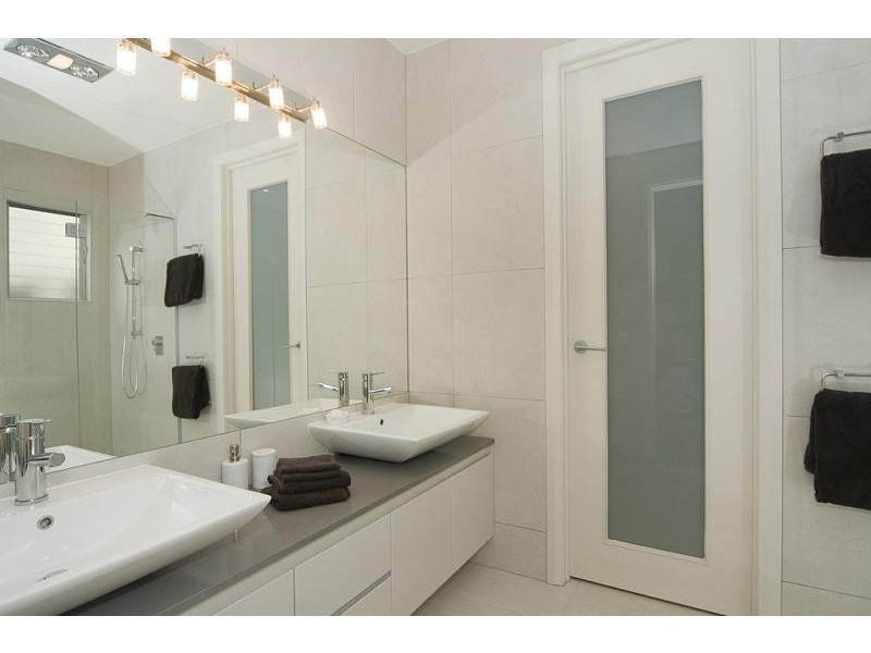 556 Noosa Springs Dr, Noosa Springs QLD 4567