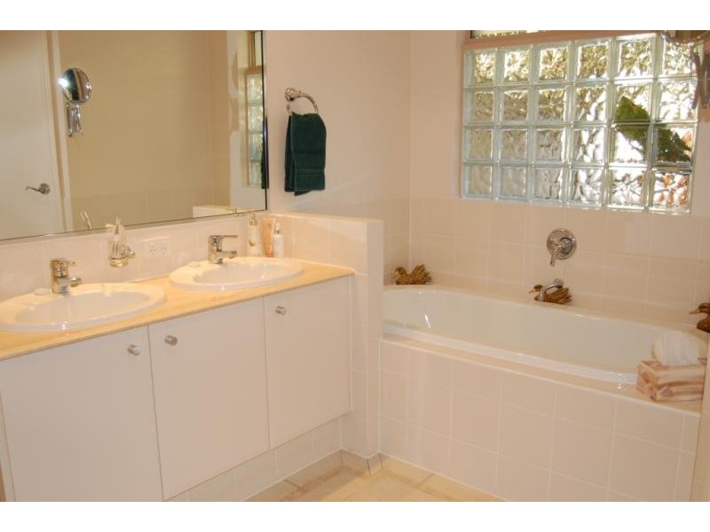 302 The Woods -, Noosa Springs QLD 4567