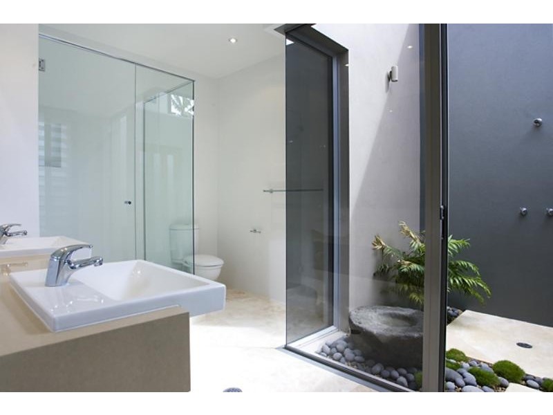 16 Breezeway St, Coolum Beach QLD 4573