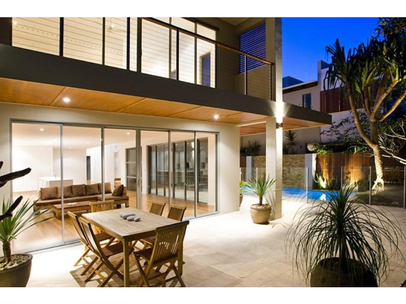 16 Breezeway St, Coolum Beach QLD 4573