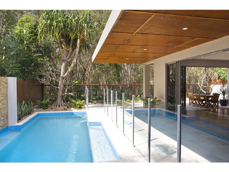 16 Breezeway St, Coolum Beach QLD 4573